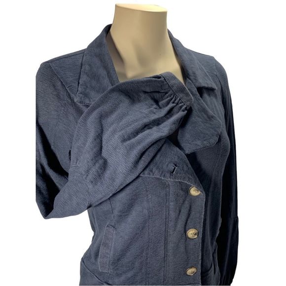 Women's Black Blazer - Picture 4 of 12